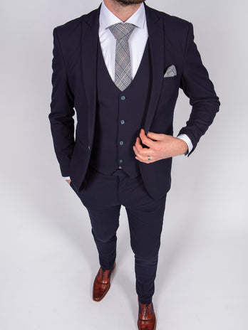 navy-slim-fit-suit-hire-belfast