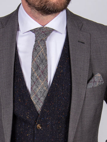 slim-grey-wedding-suit-hire