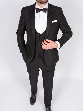 black-tuxedo-wedding-suit-hire-belfast