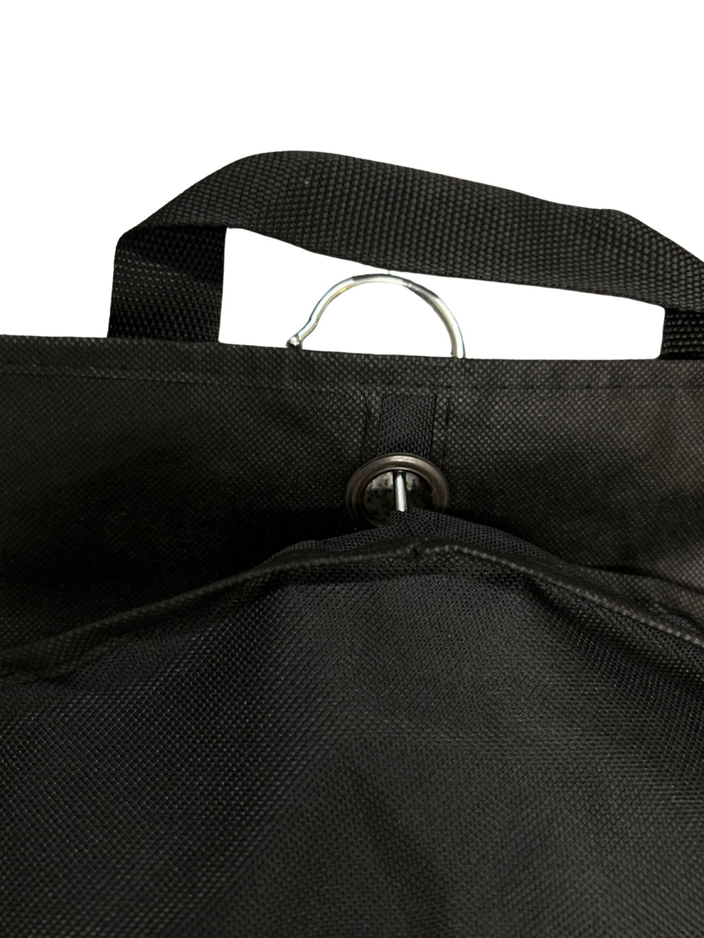 garment-carrier-bag-black-focus