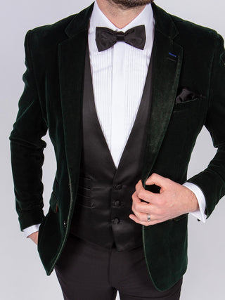 velvet-green-formal-suit-hire-belfast